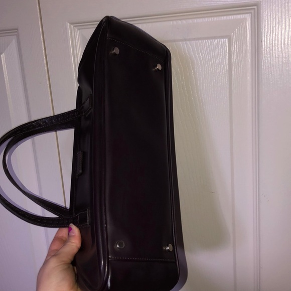 Perry Ellis handbag in perfect condition! - Picture 5 of 5